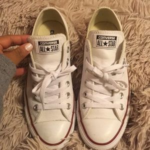 Converse (All-Star) Low Top LEATHER Sneakers